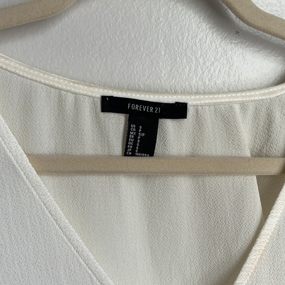 Floral flowy boho top - Picture 2 of 2